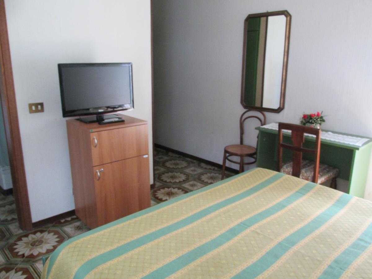 Hotel Conchiglia Verde Sirolo Ngoại thất bức ảnh